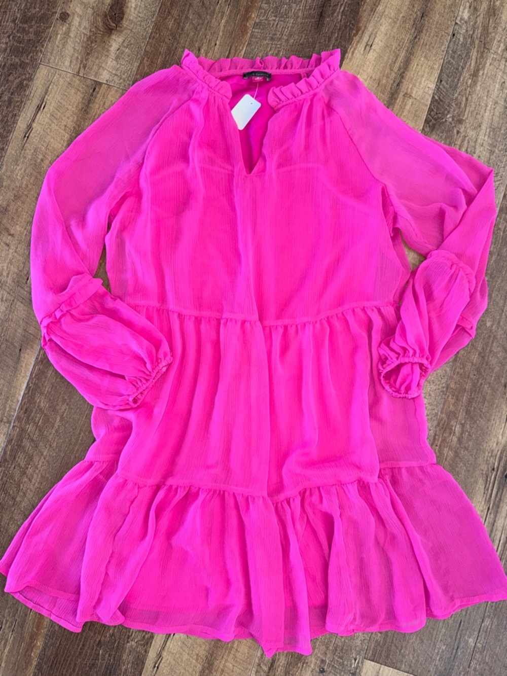 Vince Camuto Hot Pink Long Sleeve Tiered Beach Dress - Picture 4 of 5